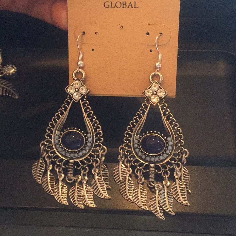 Earings